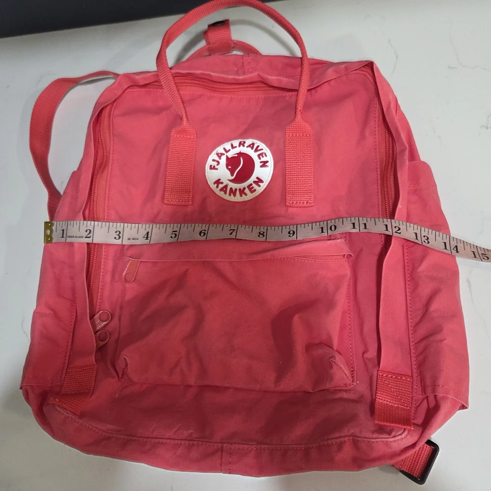 Fjällräven Kånken backpack, Lightweight, Spacious Coral Pink - Picture 12 of 12